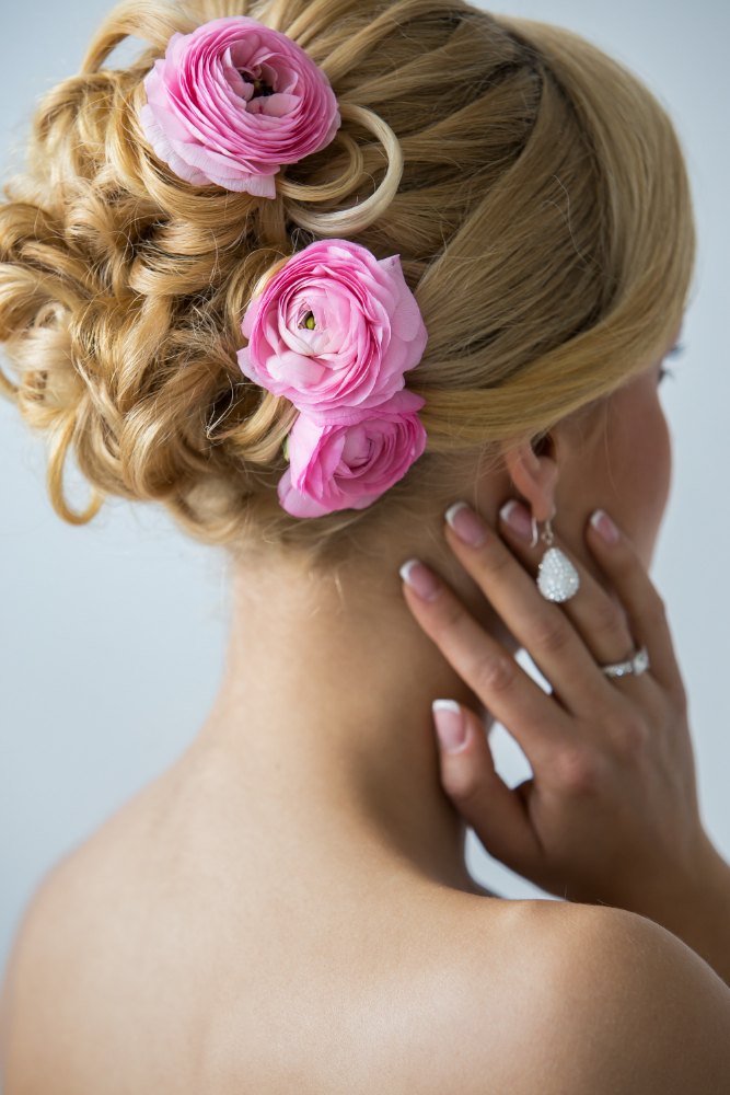 Le migliori acconciature da sposa per capelli sottili